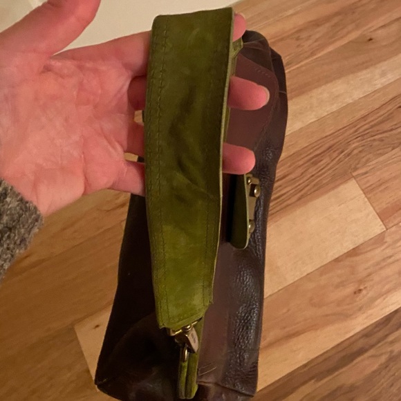 Miu Miu green/brown leather and suede kiss lock frame vintage purse clutch - Picture 5 of 15
